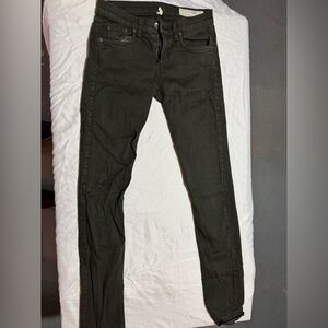 Rag & Bone Jeans “The Dre” 
Size 24